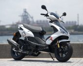 2010 Adiva R125 photo
